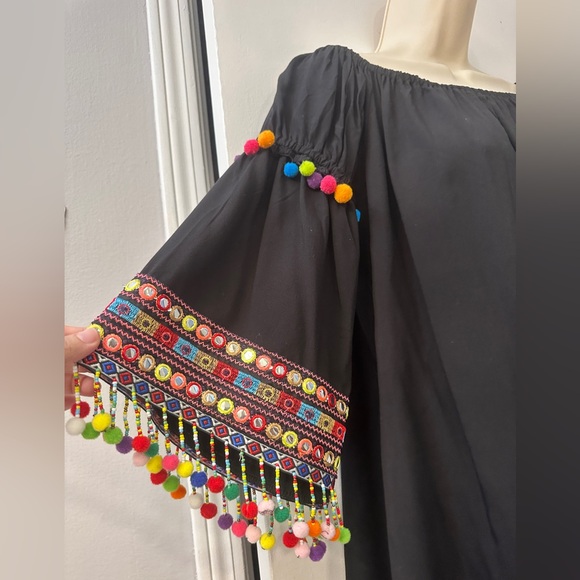 Stellah Off-Shoulder Embroidered Pom-Pom Dress/Top Black Boho Festival Chic XS - Picture 3 of 8